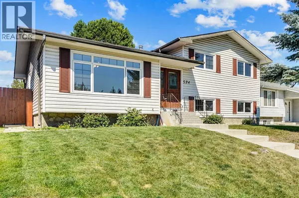 524 Whitehorn Way NE, Calgary, AB T1Y2A4