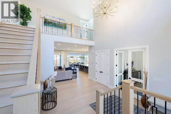 Calgary, AB T3C1Y4,319 42 Street SW