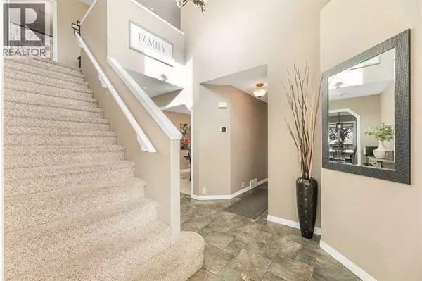 Calgary, AB T2Z1P7,291 Mckerrell Way SE