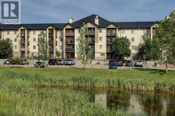 8118, 304 Mackenzie Way SW, Airdrie, AB T0C2V0