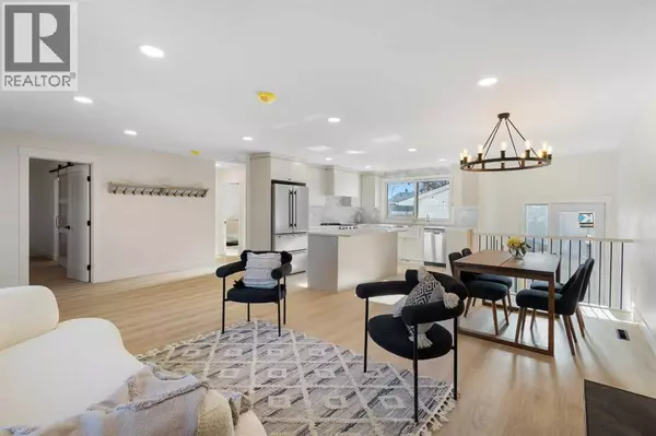 Calgary, AB T3A0P4,4812 Verona Drive NW