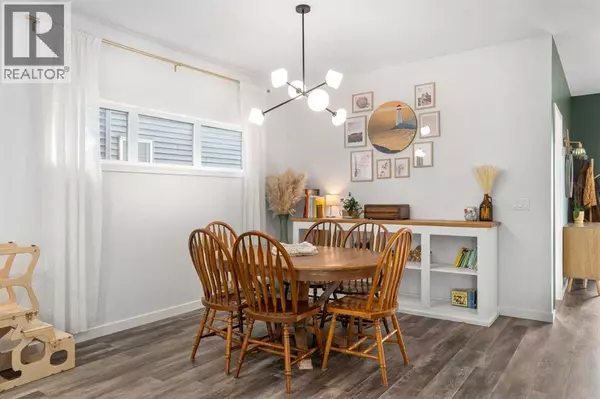 Airdrie, AB T4B5G2,800 Reynolds Manor SW