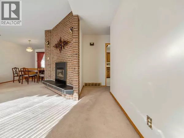 Lethbridge, AB T1K0H5,3613 10A Avenue S