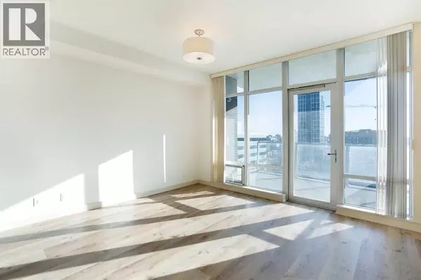 Calgary, AB T2R0B1,1006, 530 12 Avenue SW