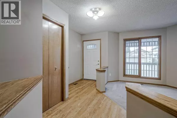 Calgary, AB T2Z2M8,270 Douglas Glen Court SE