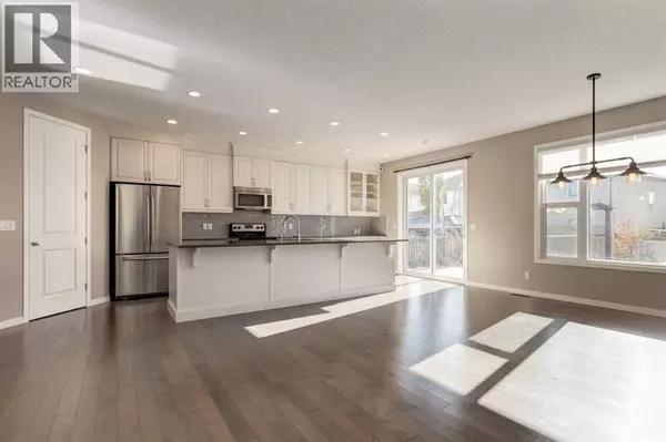 Calgary, AB T2Z5A3,2016 Brightoncrest Green SE