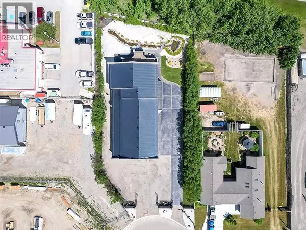 Didsbury, AB T0M0W0,1628 25 Avenue