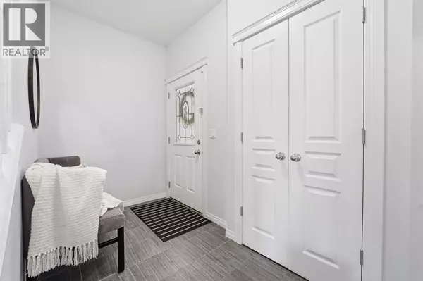 Airdrie, AB T4B3W2,1096 Hillcrest Lane SW