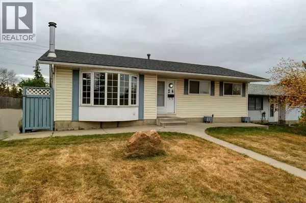 24 Rundleson Way NE, Calgary, AB T1Y3N6