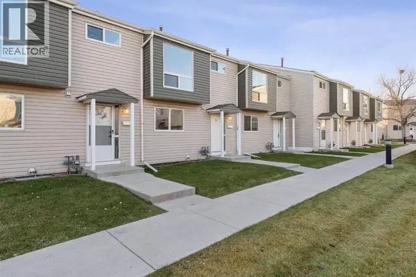 60, 5425 Pensacola Crescent SE, Calgary, AB T2A2G7