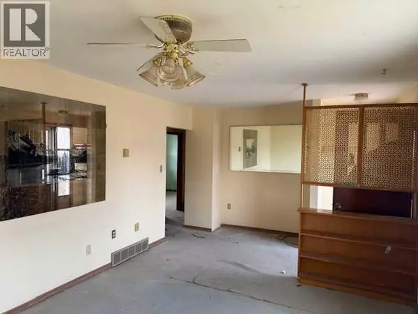 Drumheller, AB T0J0Y5,677 7 Avenue E