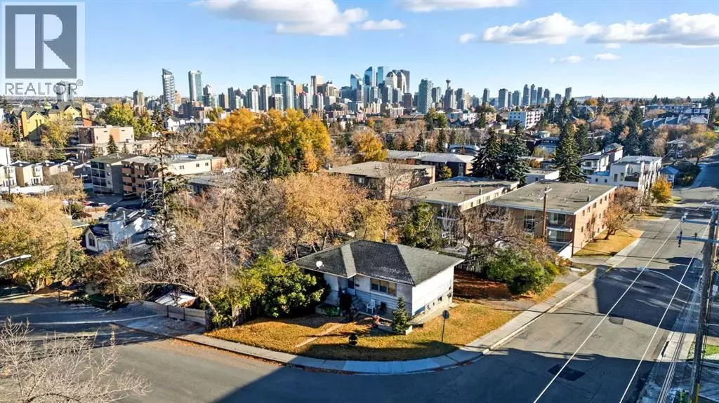 2524 17a Street, Calgary, AB t2t4s4