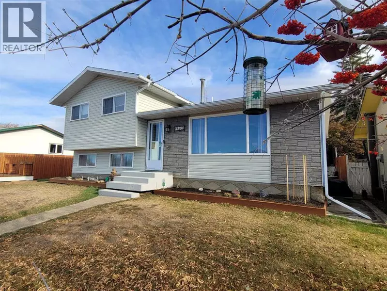11409 103 Street Street, Peace River, AB T8S1L9