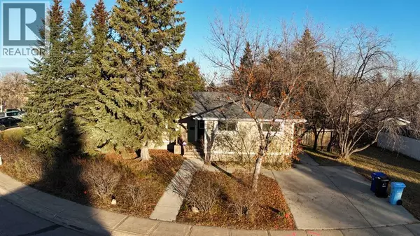 106 Hilltop Crescent, Fort Mcmurray, AB T9H3V4