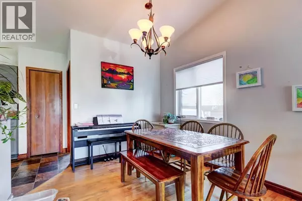 Canmore, AB T1W1E8,303 Pioneer Road