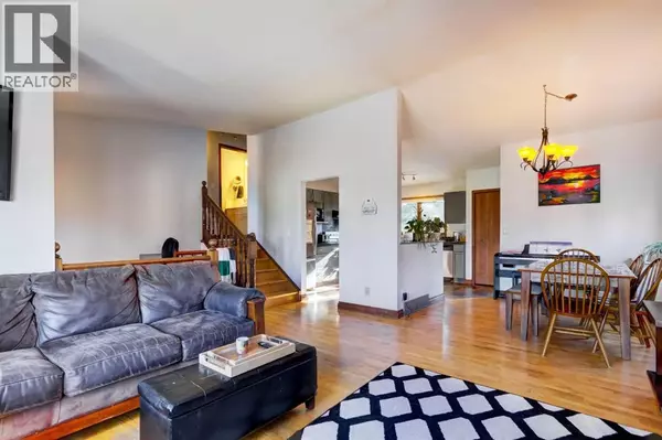 Canmore, AB T1W1E8,303 Pioneer Road