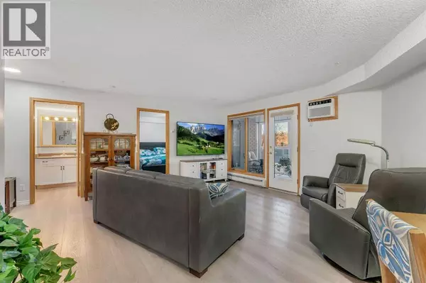 Calgary, AB T3H3L7,122, 7229 Sierra Morena Boulevard SW