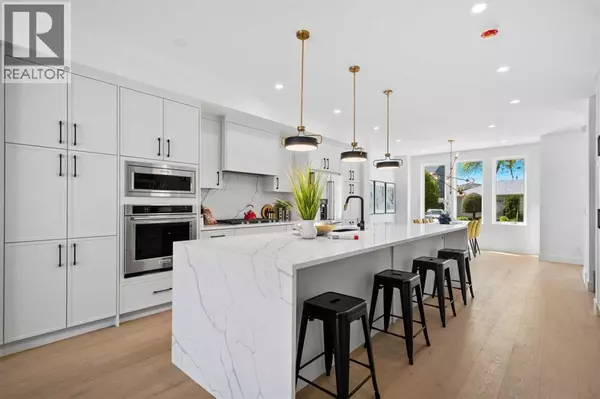 Calgary, AB T2M3B4,3116 4A Street NW