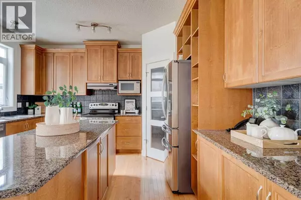 Calgary, AB T3L2Z7,108 Tuscany Estates Close NW