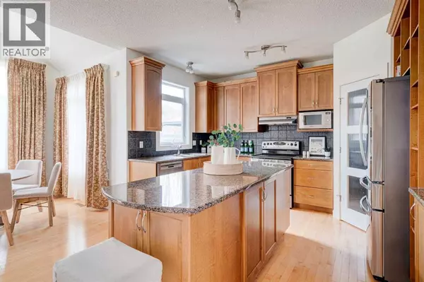 Calgary, AB T3L2Z7,108 Tuscany Estates Close NW