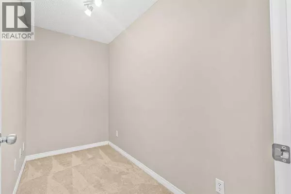 Calgary, AB T3G5K7,109, 369 Rocky Vista Park NW