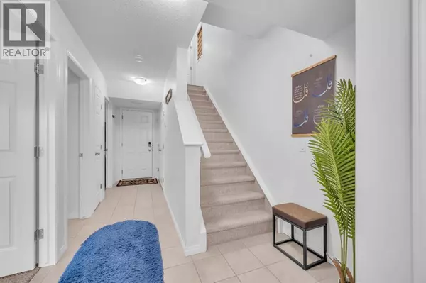 Calgary, AB T3J0X2,533 Savanna Boulevard NE