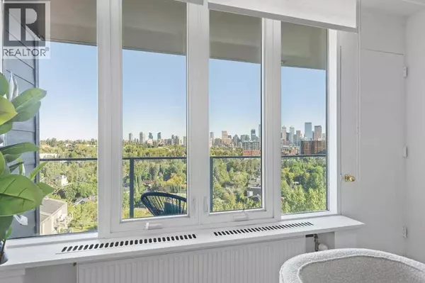 Calgary, AB T2S1Z2,708, 3204 Rideau Place SW