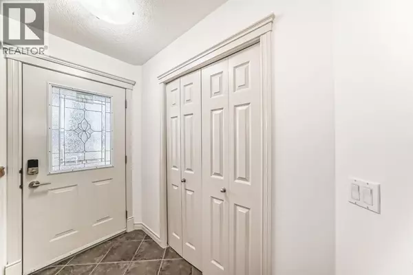 Calgary, AB T3P1B4,12 Evanston Rise NW