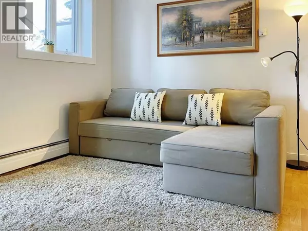 Calgary, AB T2R0S8,201, 1111 15 Avenue SW