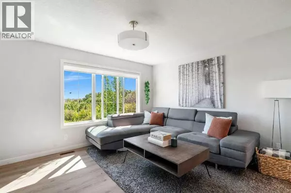 Cochrane, AB T4C2M2,2202, 250 Fireside View