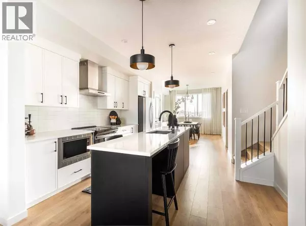 Calgary, AB T3S0P8,1457 Rangeview Drive SE