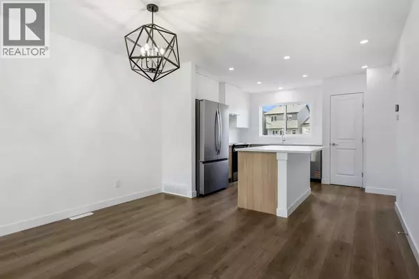 Calgary, AB T3M4B5,19835 45 Street SE