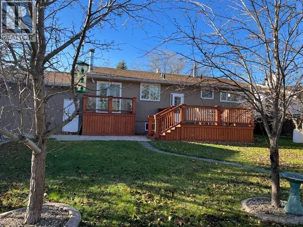 Fox Creek, AB T0H1P0,706 HAMMOND Drive N