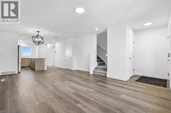 Calgary, AB T3M4B6,19828 45 Street SE