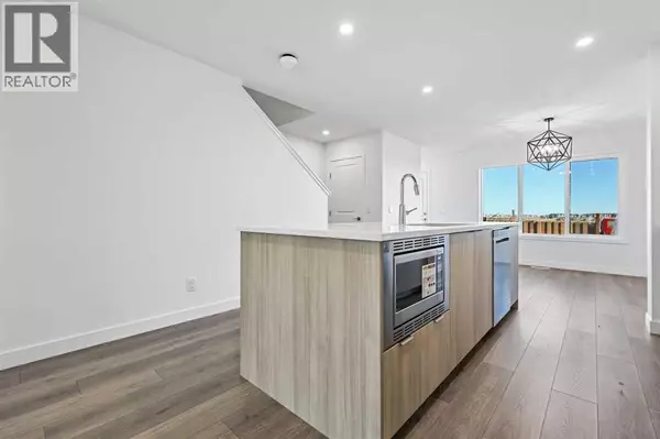 19832 45 Street SE, Calgary, AB T3M4B6