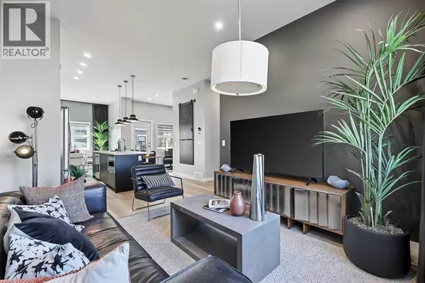 Calgary, AB T3M3Y3,112, 595 Mahogany Road SE