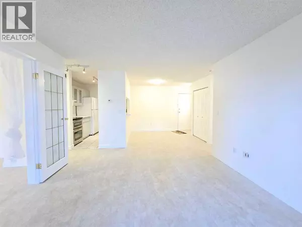 Calgary, AB T2B3J8,116, 11 Dover Point SE