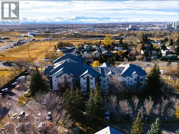 Calgary, AB T2B3J8,116, 11 Dover Point SE