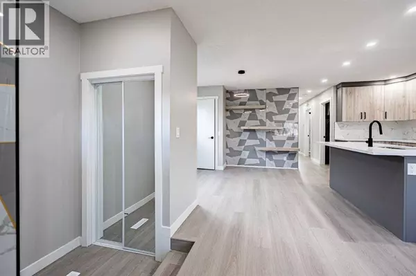 Calgary, AB T3K1B4,8428 Berkley Road NW