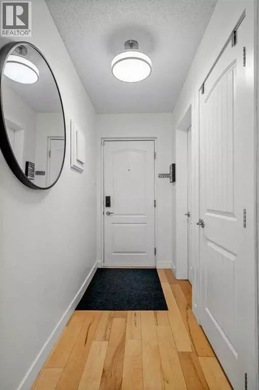 Calgary, AB T2E1H2,101, 312 15 Avenue NE