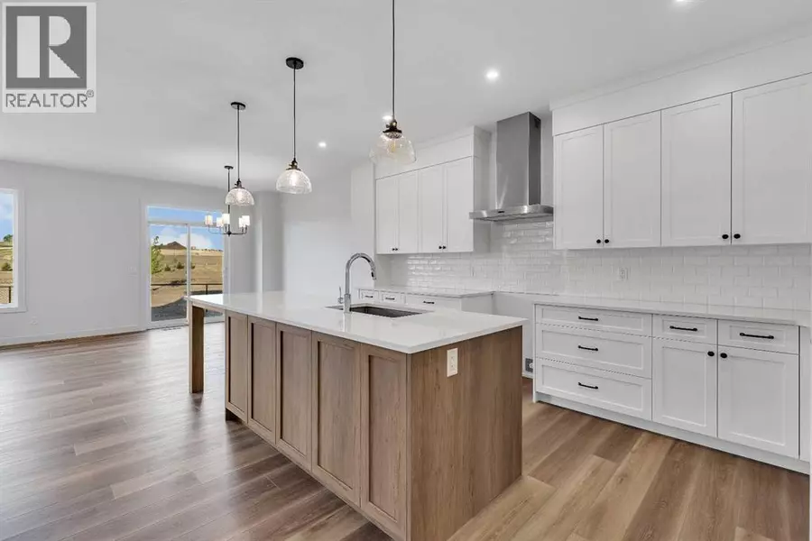 127 Heritage Court, Cochrane, AB T4C2N4