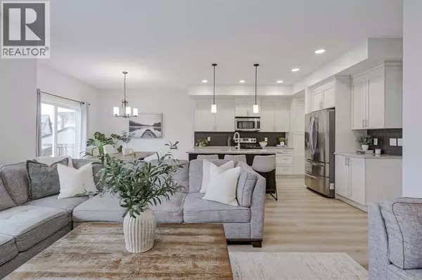 Calgary, AB T2Z0Z3,68 Copperpond Mews SE