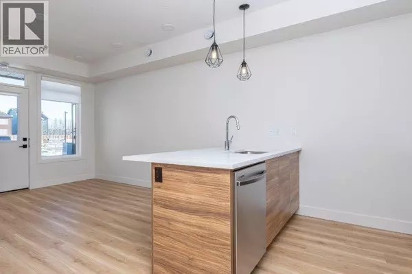 Calgary, AB T3J2H8,706, 10060 46 Street NE