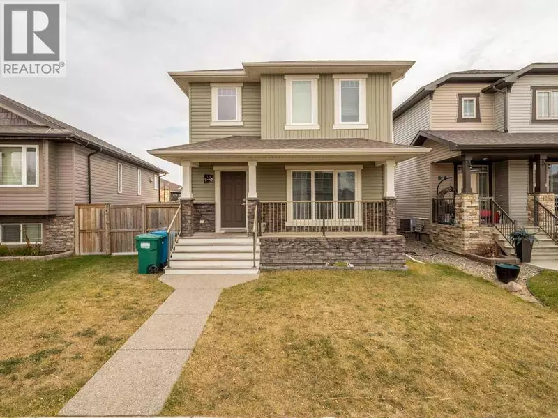 10 Riverglen Link W, Lethbridge, AB T1K5X5