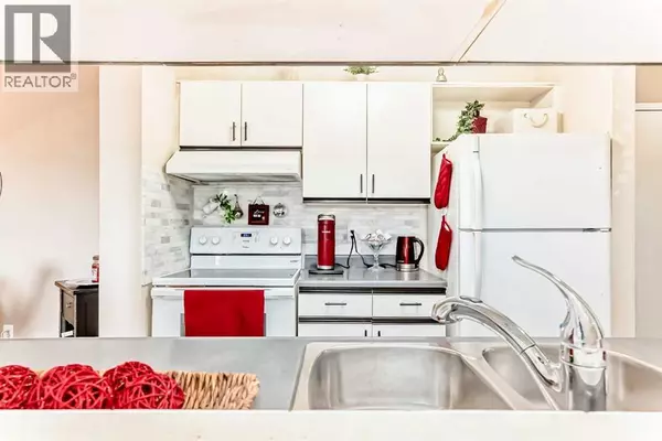 Calgary, AB T2B3K3,314, 20 Dover Point SE