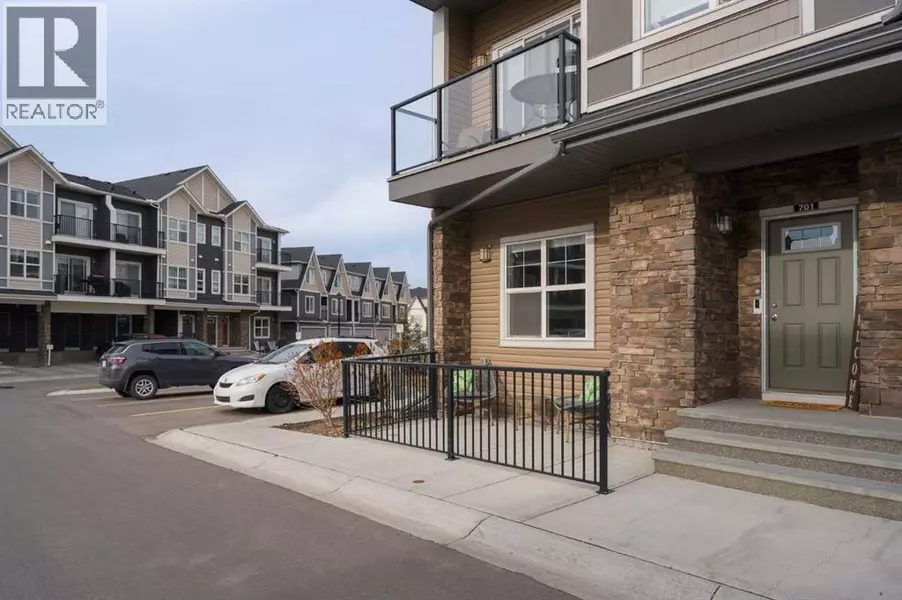 701, 250 Fireside View, Cochrane, AB T4C2M2