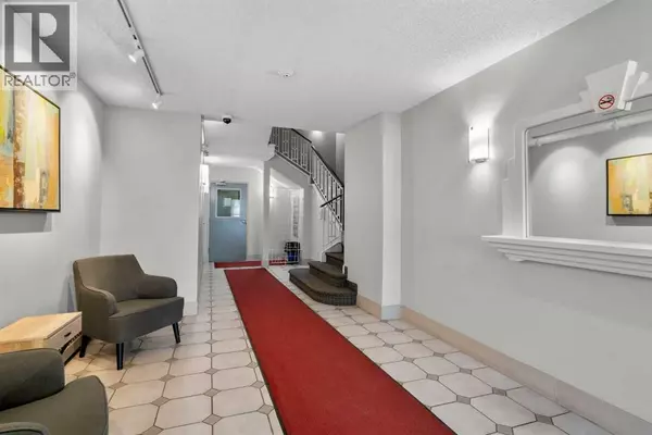 Calgary, AB T2T3P4,306, 1720 13 Street SW