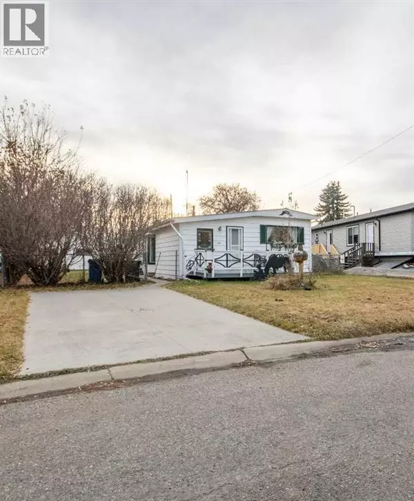 Sundre, AB T0M1X0,216 5 Street NW