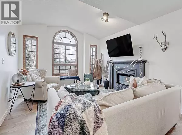 High River, AB T1V1L8,1527 10 Avenue SE