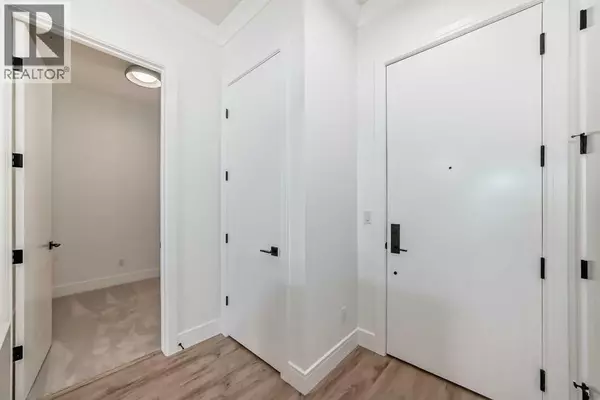 Calgary, AB T3B6L8,1116, 4270 Norford Avenue NW